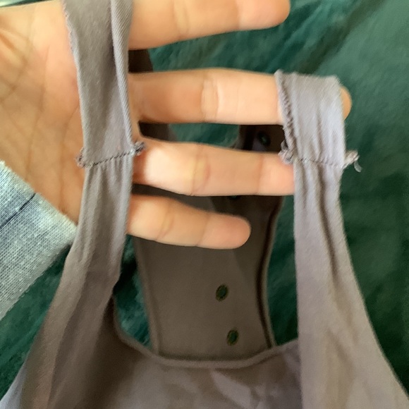 Vintage tank from the 90’s graphic tank L juniors Preowned runs small - Picture 6 of 12